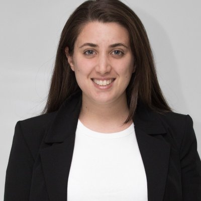Licenciada en Comunicación - UdelaR.