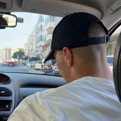 NikeeLopes's profile picture. Die whoever refuses #MFAM