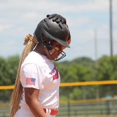 C/o 2024🎓• Chapel hill highschool Softball. -Utility ( backup/NEW PAGE)