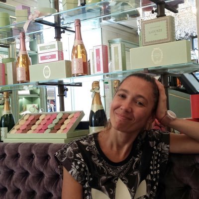bruncheology's profile picture. Soy Pam, hablo mucho de comida y café, también se cosas de vinos! Sommelier en fermentación Cave 🍷
