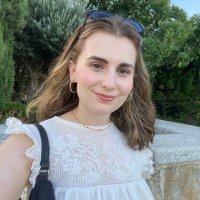 lauri (@lauriwhile) 's Twitter Profile