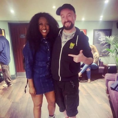 mahoosive @beverleyknight fan believer in all that is good #loa life is fun life is good live the life that you should #I❤SOULSVILLE🏳️‍🌈🏳️‍🌈🏳️‍🌈