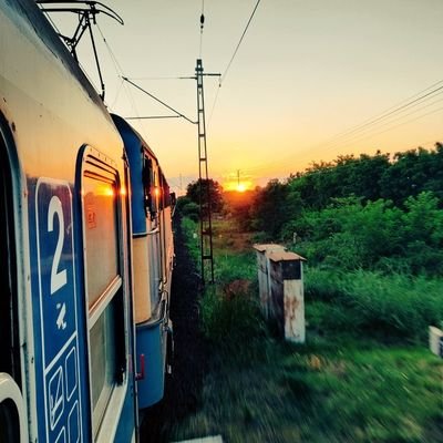 WorldonRails's profile picture. Nieuws en vooral retweets over InterRail en internationaal treinreizen.
