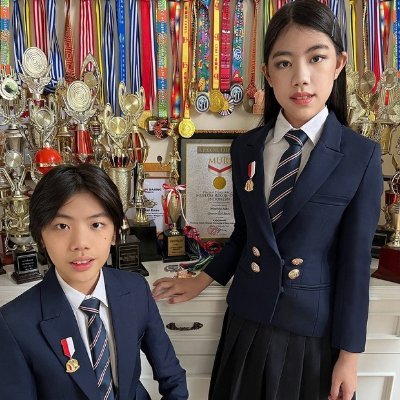 duaanakjuara's profile picture. Genius accepts genius unconditionally