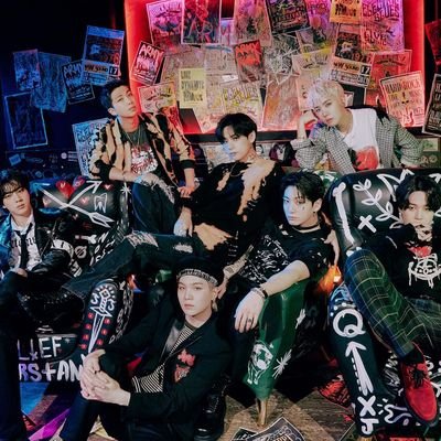 💜ARMY - OT7💜
Blue and Gray🎶 Life Goes On👣
Study social work, study languages.
Hobbies - 📝📚📸🎮♟️🧘🏻♀️🎨🎧🧩
Star lover☄️ Dreamer 💫
💜아포방포💜
