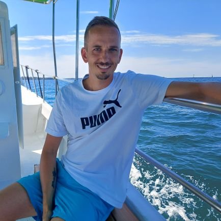 cpolkamp's profile picture. Interests:
#blockchain #publishing #agile #innovation #foodagribusiness #productdevelopment #ajaxamsterdam #criticalthinker