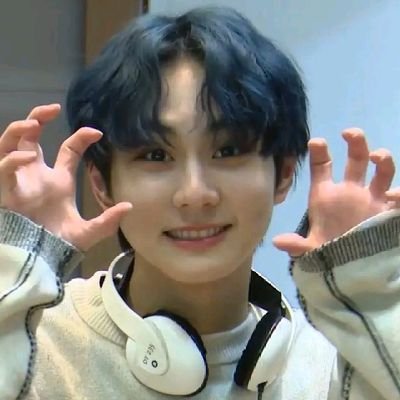 ، ⠀ 𖥻 ⌕ 𝗯𝗲𝗲𝗽_𝗯𝗲𝗲𝗽 :: welcome to 𝗲𝗻𝗵𝘆𝗽𝗲𝗻'𝘀 lo̲ve̲ zone ꗃ ﹏ (ᴖ ᴈ ᴖ)ノ ♡