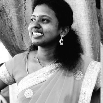 pari_poorani's profile picture. 💖💚💜Architectural artist💛❤✨
proud ardent fan of Hiphoptamizha 🤩😃

Instagram @artistic_corner__