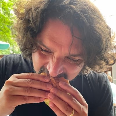 dutchvowels's profile picture. Design Ops Overlord @Forbes. Geek stuff, old music, dad jokes.