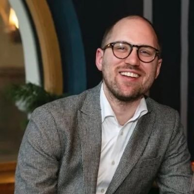 nicklofgren's profile picture. Vin, svensk dryck, besöksnäring.