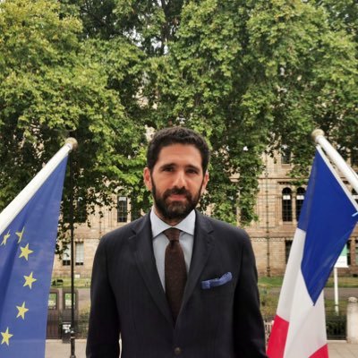 Consul général de France à Londres. 
Également sur Instagram: https://t.co/zqne3ab9ox