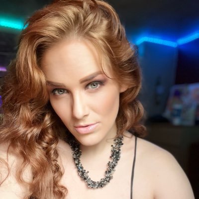 earthalienemma's profile picture. Hi, I’m Em. My pronouns are she/her, but I identify as a problem. oh, and I make artsy shit.