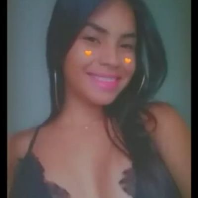°A vida é de quem se atreve a viver. ❤️🌻°
•Pretinho 🖤👩👦🤞🏽