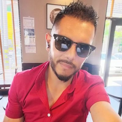 Rg22Pablo's profile picture. Reinventarme cuantas veces sea posible. Sensible al arte, apasionado y romántico de la ciencia y el deporte. Veracruzano pero con VISA regiomontana. MMM ❤
