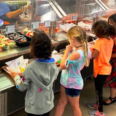 HCPS SNS is one of the largest school nutrition programs in the country, with more than 1,600 dedicated employees serving over 180,000 nutritious meals daily.