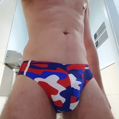 This is basically a diary of my sexploits, along with retweets of stuff that floats my boat. | Cruising | Exhibitionism | Public | Gym | Sauna | Club | Cum |