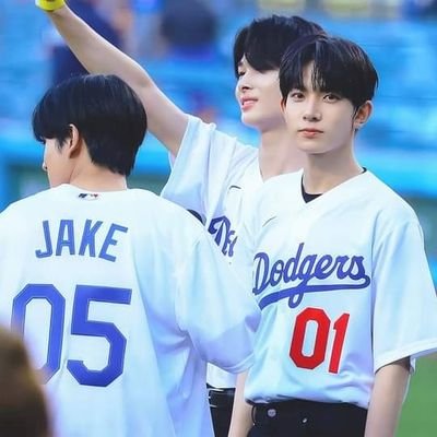 frheeyunki's profile picture. Available for ENHYPEN only....♡