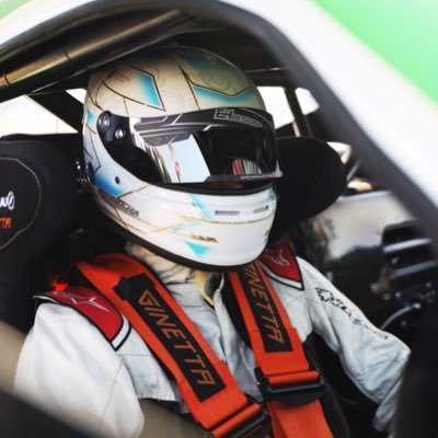 Josh Poulain - 18y/o - Ginetta G55 Supercup driver for Motus One - Simulator driver for Team Fordzilla