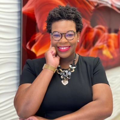 dureciamoorer's profile picture. 💰 Managing Partner & CMO  @abcdandcompany | 🥳 Youth Advocate | ☕️ Serving “Coffee With D” |🐘 Delta Girl | 💙 Howard Alumna | 🙏🏽 Christ Representer