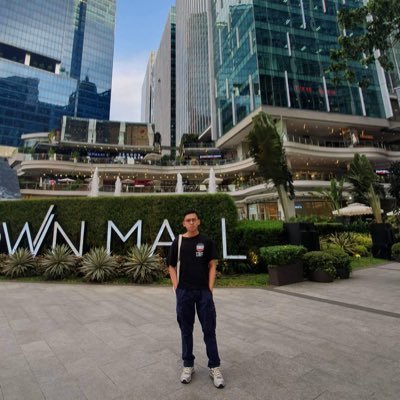 definitelynotEG's profile picture. mint chocolate apologist