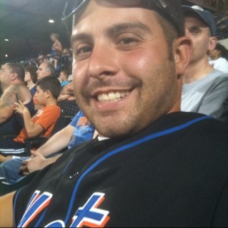 dazona44's profile picture. 