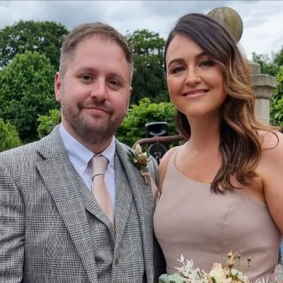 MissGallagher__'s profile picture. 💙
💛
If you can be anything in this world, be kind.