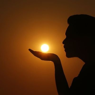 Drmanu95432039's profile picture. Consultant of Health