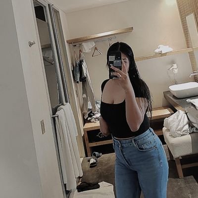 FabShng's profile picture. NONE ⭕