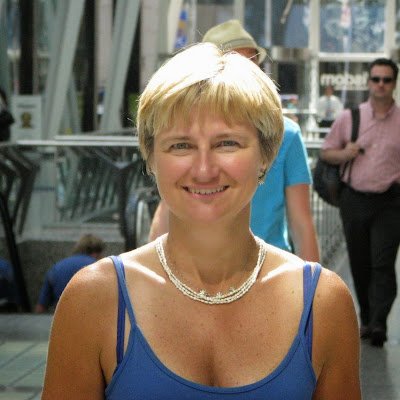 AlexandraRaeve's profile picture. 