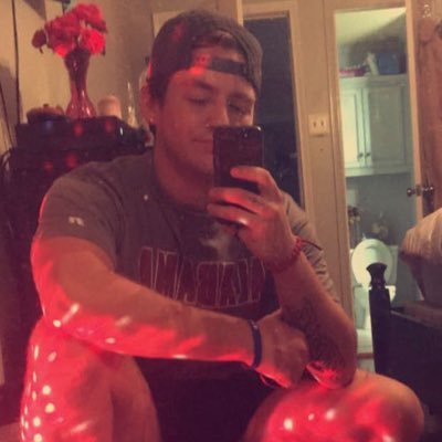 xxx666TBH's profile picture. Just doin my thang man.