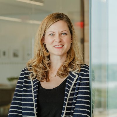 Economist_AE's profile picture. Personal account.