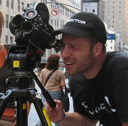 jlcelorio's profile picture. CMO - Chief Magic Officer  @ItsDennyMagic