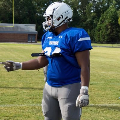 ECSU Dline 280 pounds 3.4GPA