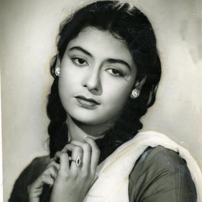 যা বাস্তব তা নার্সিসিস্টিক, যা বাঁধে তা কাল্পনিক।