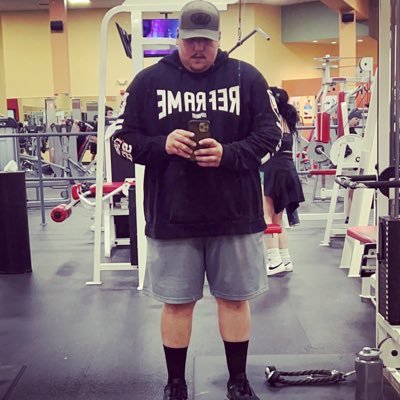 Single dad of 2 Beautiful little girls