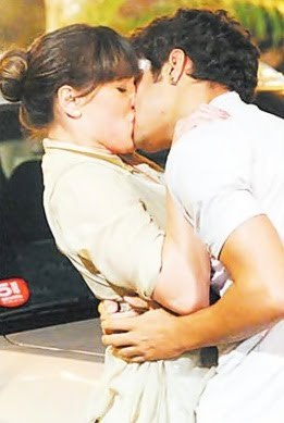 Filha da Tereza Cristina e do René, nem sei mais da minha vidaa !