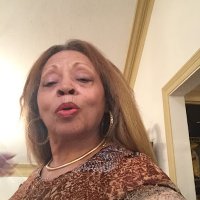 Edna Knight - @EdnaKni80044077 Twitter Profile Photo