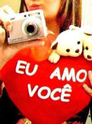 Alguém que erra muito, as vezes quebra a cara... mas continua de cabeça erguida :)