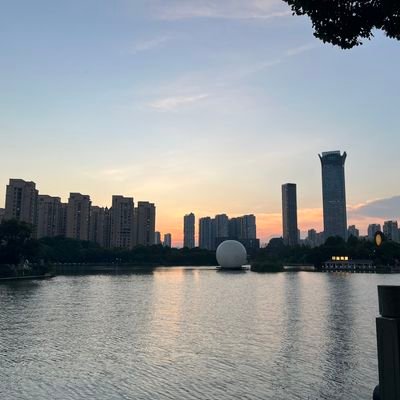 PiersaJane's profile picture. 