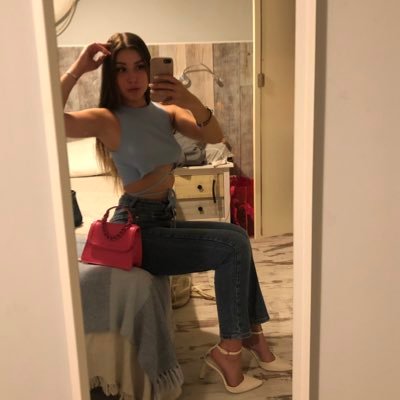 seleneemartin's profile picture. 👼🏼Perseverança.