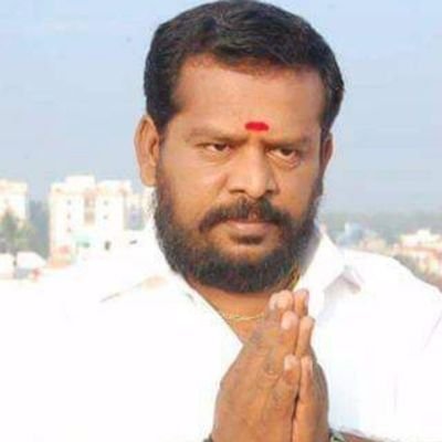 எனக்கான நாளை எதிர்நோக்கி,,,,