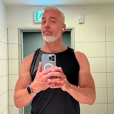 stone007417's profile picture. I’m not looking for nudes or sex, I just want to help give back and share the little wealth i have been blessed with. Everyone is welcome. Thanks.