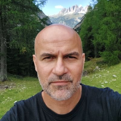 BuonNataleTesta Profile Picture