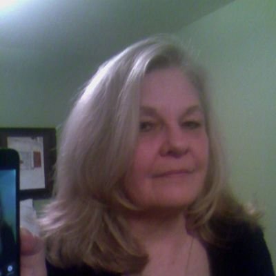 Artist, Journalist, Photo-Historian, Entrepreneur on the 8 Fold Path.