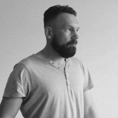 pjz069's profile picture. It's me

Mistrz świata w literówkach w twitach.