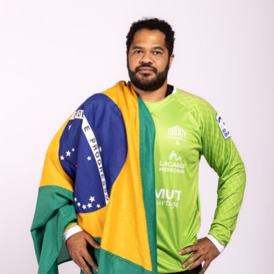 Olympic Athlete Rio 2016 🔰 Professional handball player! Goalkeeper for the Brazilian National Team 🇧🇷 (@cbhb1) and Nancy Handball (@nancy_handball)