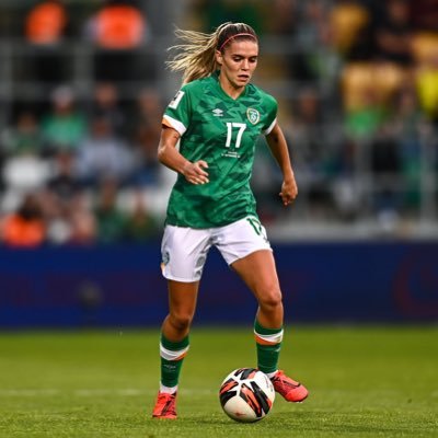 🇮🇪 Irish ⚽️ Professional footballer @bcfcwomen & @faireland 🖊 @neo_mgmt 🏋️‍♀️ Personal Trainer