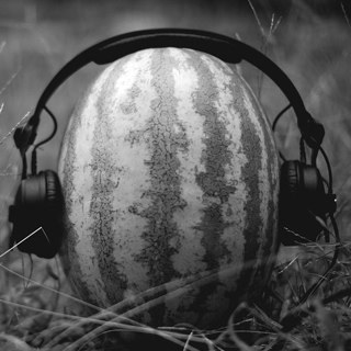 xREFLECTIONZ's profile picture. most commonly known through youtube at http://t.co/og0RhM67PN
 tweet to see the best/ funniest vids out