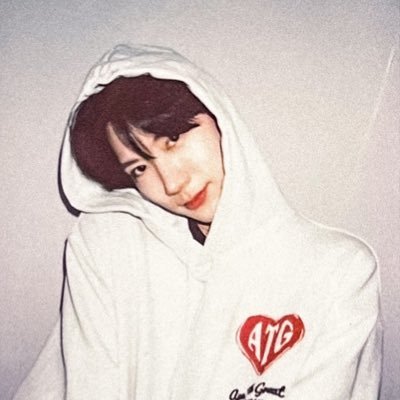 m_renlele's profile picture. 