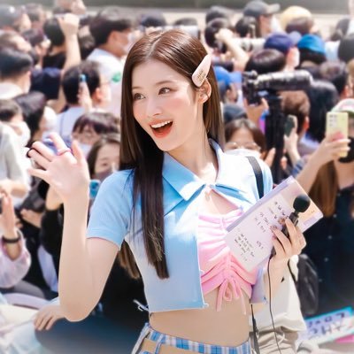 wdf_once's profile picture. #Twice #ติ่งวงอื่นบ้างไปเรื่อย